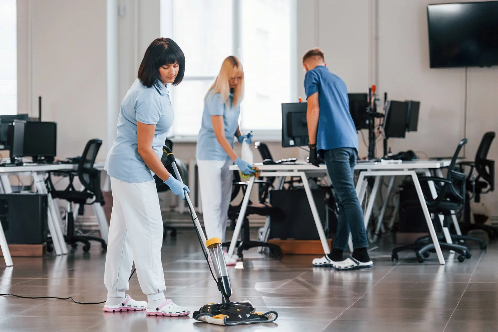 Top Cleaning Tips for Busy Homes